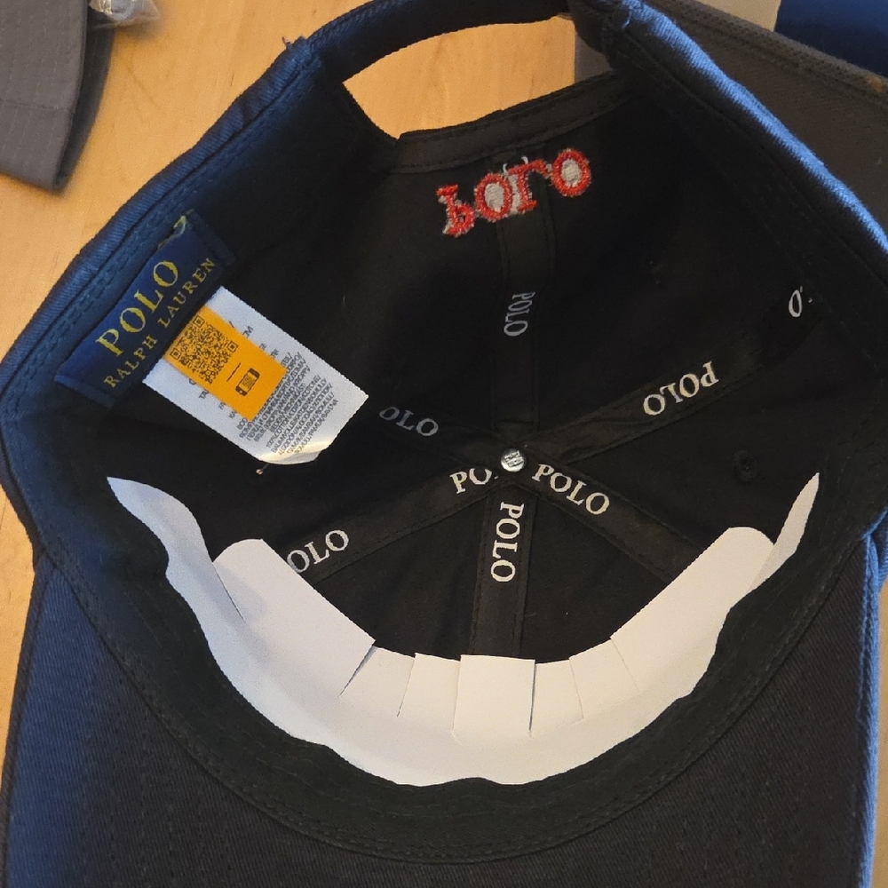 Ralph Lauren Black Cap with Red Logo - Picture 4 of 4